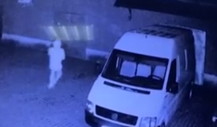 У Мукачеві із підприємства вкрали 300 тисяч: оприлюднено відео У Мукачеві із підприємства вкрали 300 тисяч: оприлюднено відео