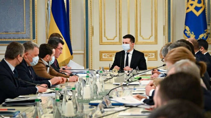 РНБО ввела санкції проти знаного мукачівця РНБО ввела санкції проти знаного мукачівця
