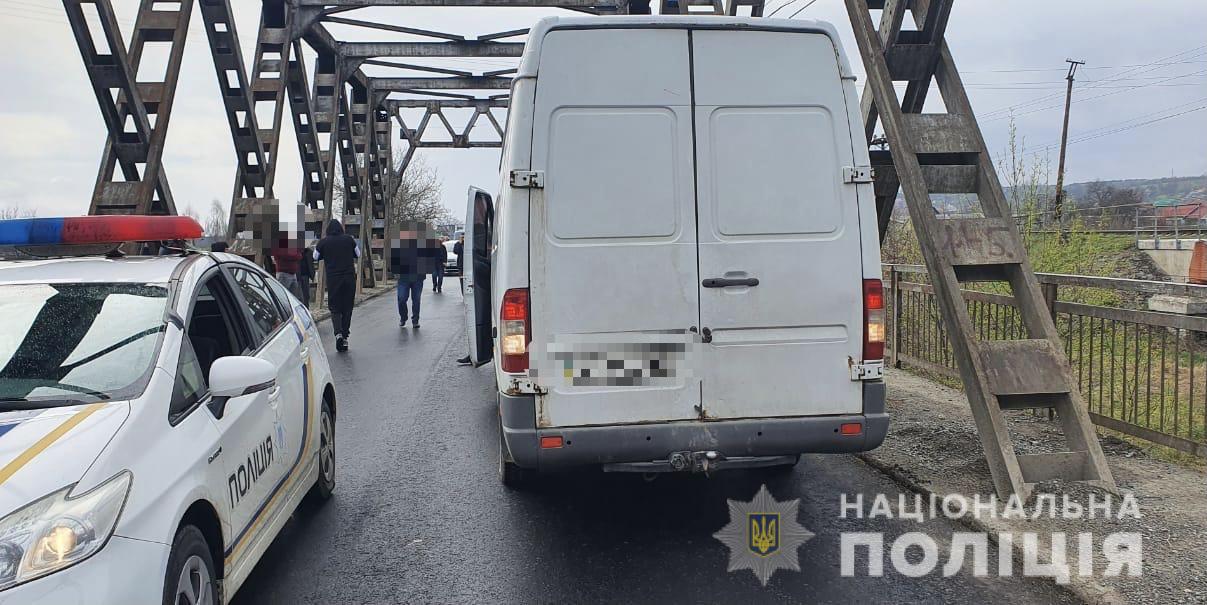 Намагання чоловіка сісти на велосипед закінчилось трагедією Намагання чоловіка сісти на велосипед закінчилось трагедією