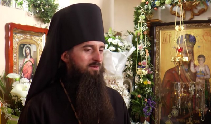 На Закарпатті в одному з монастирів мироточить ікона На Закарпатті в одному з монастирів мироточить ікона