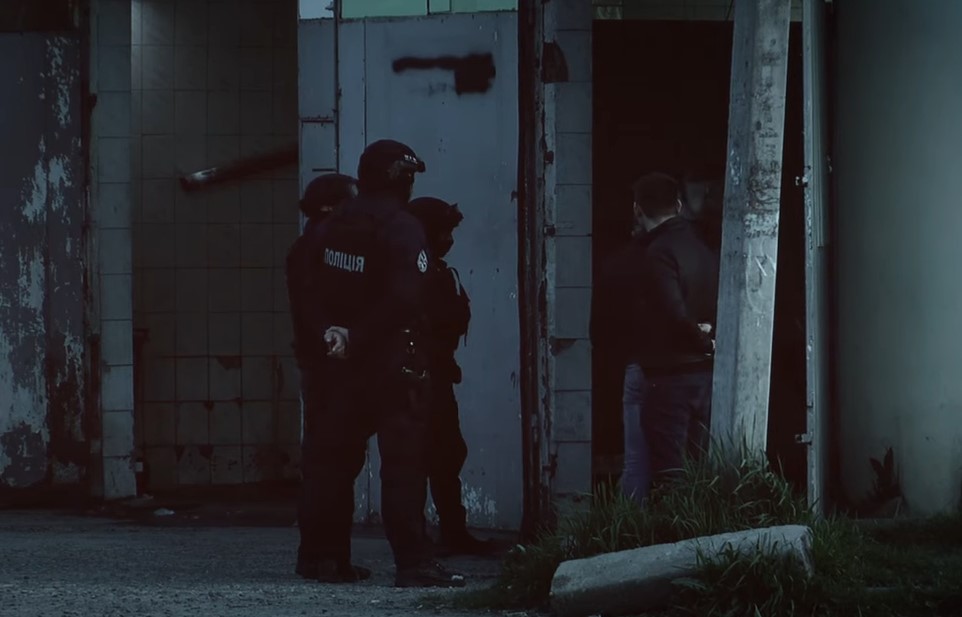 Оприлюднено відео з місця спецоперації в Мукачеві Оприлюднено відео з місця спецоперації в Мукачеві