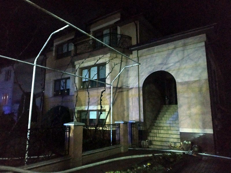 Через удар блискавки на Мукачівщині загорівся будинок Через удар блискавки на Мукачівщині загорівся будинок