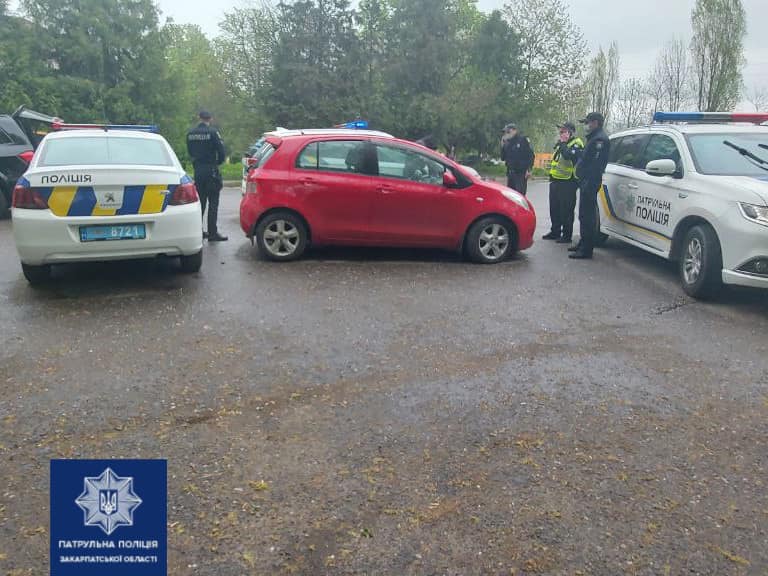 Агресивно поводився та завдав поліцейському травми: що скоїв водій Агресивно поводився та завдав поліцейському травми: що скоїв водій