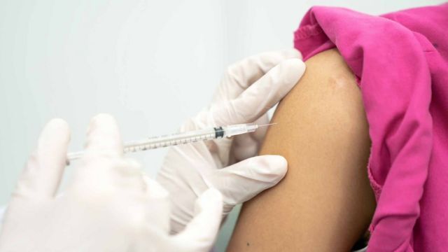 Приватні клініки і ФОПи можуть створювати бригади вакцинації та пункти щеплення від Covid-19
