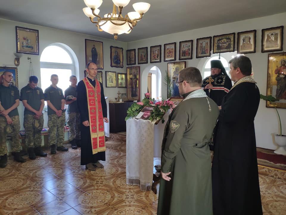 Відбулося прощання з воїном 128-ї бригади, якого окупанти вбили на Сході України Відбулося прощання з воїном 128-ї бригади, якого окупанти вбили на Сході України