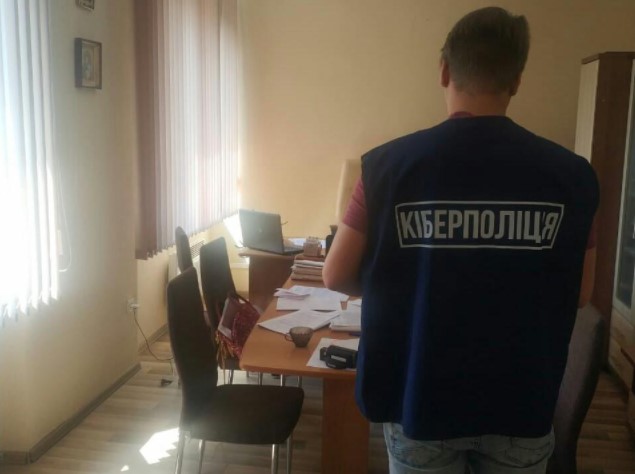 Працівницю управління соцзахисту спіймали на привласненні понад 100 тисяч гривень Працівницю управління соцзахисту спіймали на привласненні понад 100 тисяч гривень