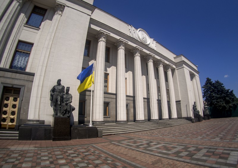 З’явилося відео сутички нардепів у їдальні Верховної Ради З’явилося відео сутички нардепів у їдальні Верховної Ради
