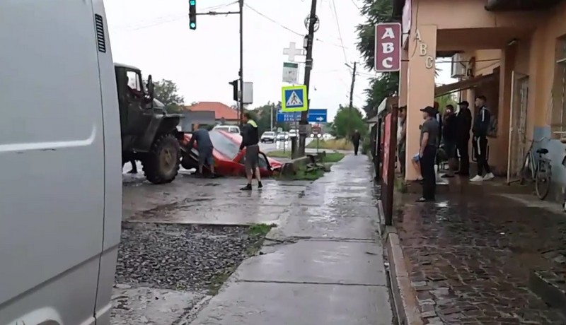 У Ракошині трапилась аварія. Опубліковано відео У Ракошині трапилась аварія. Опубліковано відео