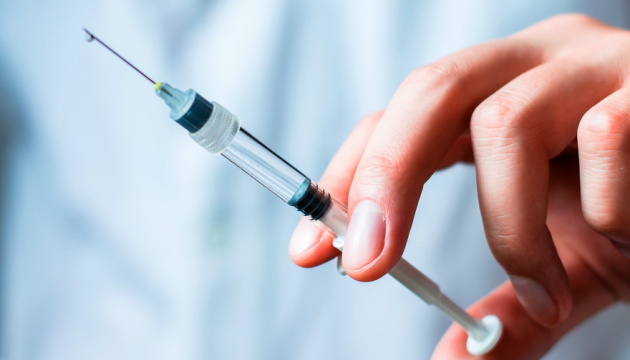 За добу в Закарпатті вакцинували рекордну кількість людей