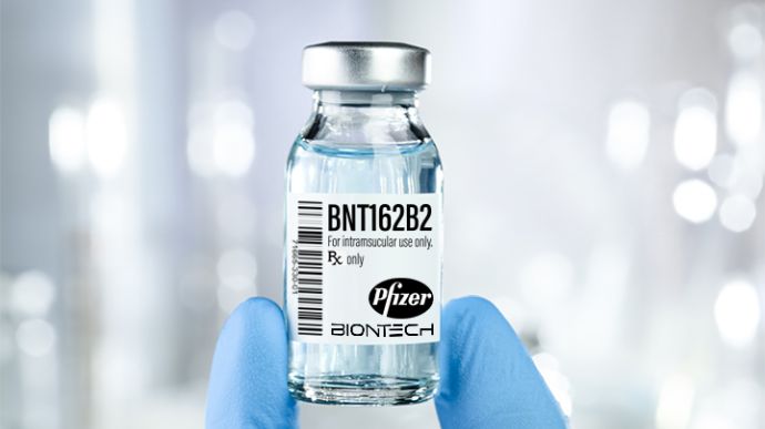 Вакцина Pfizer відтепер доступна для всіх охочих українців Вакцина Pfizer відтепер доступна для всіх охочих українців
