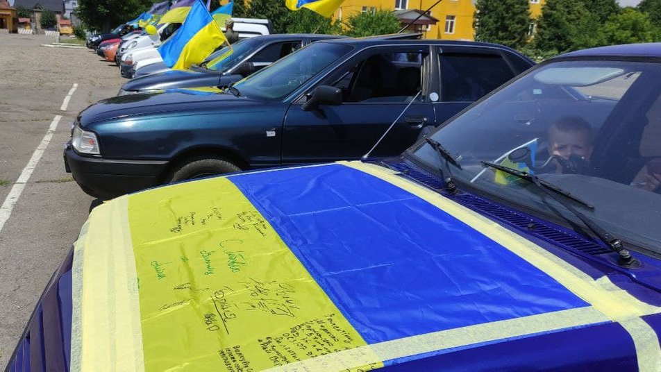У Мукачеві автопробігом відзначили 99 річницю створення 128-ої бригади У Мукачеві автопробігом відзначили 99 річницю створення 128-ої бригади