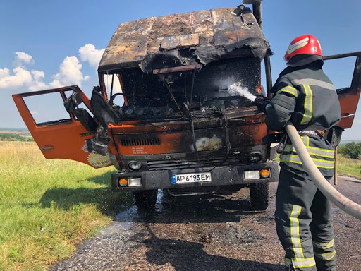 ФОТО: ілюстративне В Ужгороді загорілась вантажівка