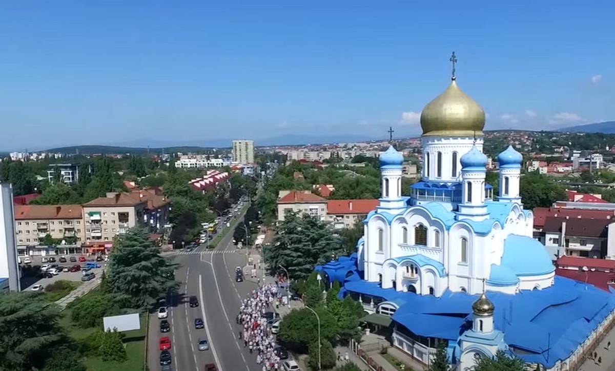В Ужгород привезли ікону зі святого місця В Ужгород привезли ікону зі святого місця