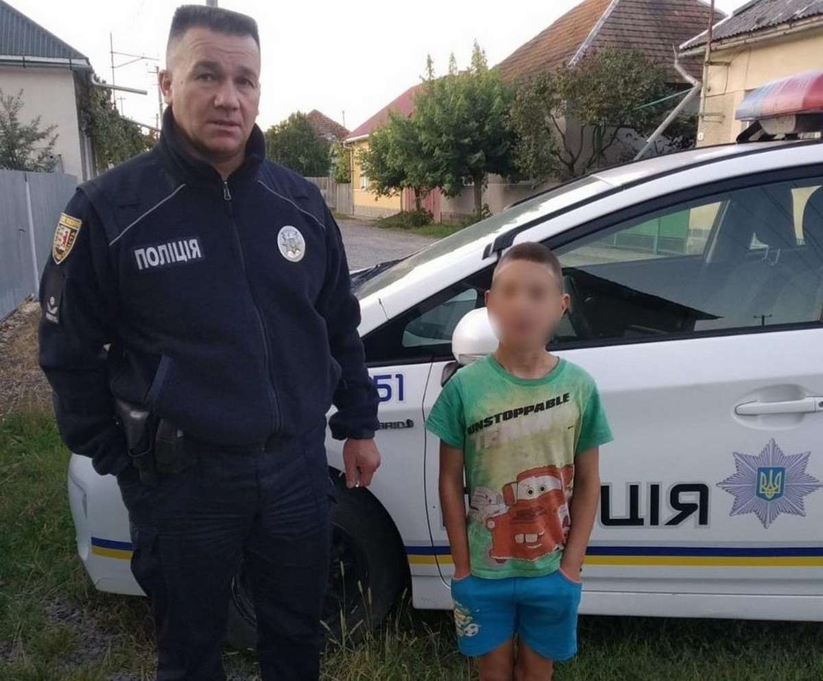 У Мукачеві поліцейські шукали 9-річного хлопчика У Мукачеві поліцейські шукали 9-річного хлопчика