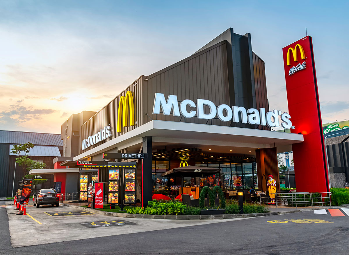 "McDonald’s" підтвердив бажання відкрити перший заклад в Ужгороді "McDonald’s" підтвердив бажання відкрити перший заклад в Ужгороді