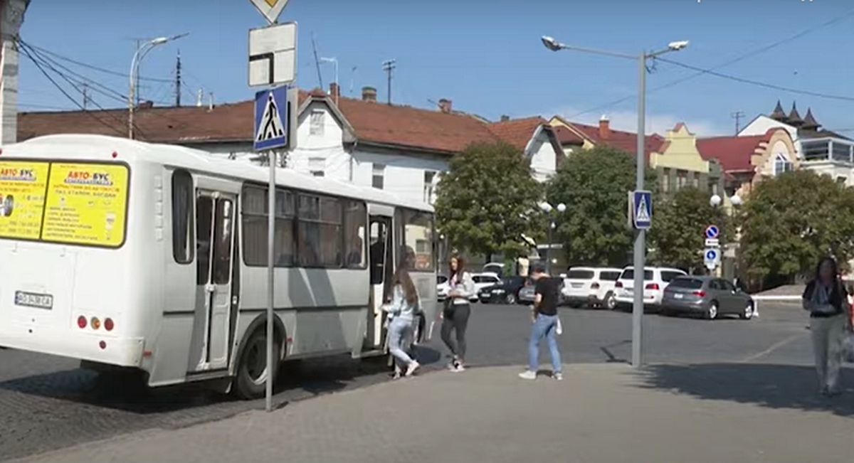 У Мукачівській ТГ підвищать ціни на проїзд в автобусах У Мукачівській ТГ підвищать ціни на проїзд в автобусах
