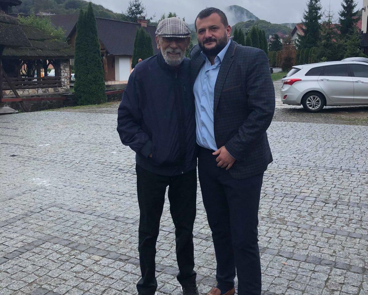 Легендарний актор і співак завітав на Хустщину Легендарний актор і співак завітав на Хустщину