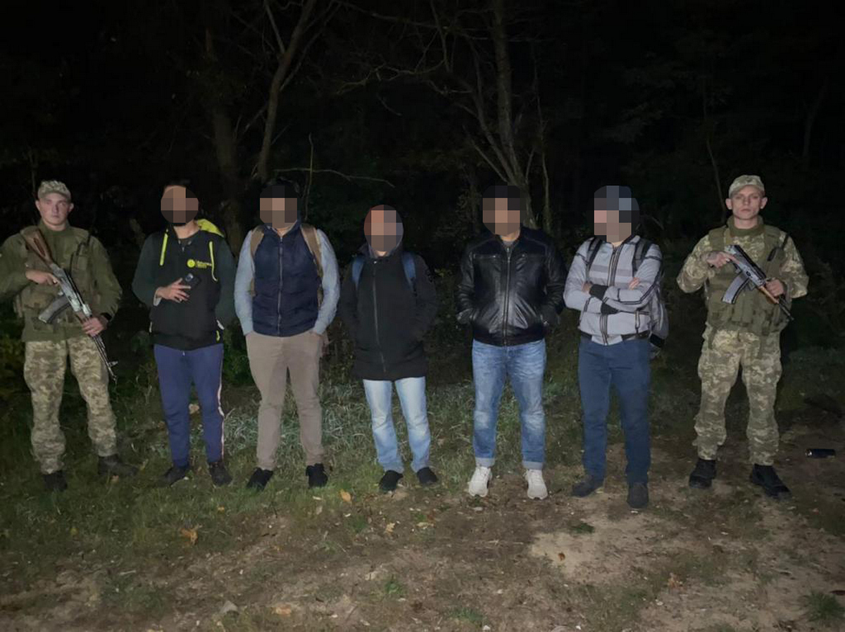 На Закарпатті обрали запобіжний захід пакистанцю На Закарпатті обрали запобіжний захід пакистанцю