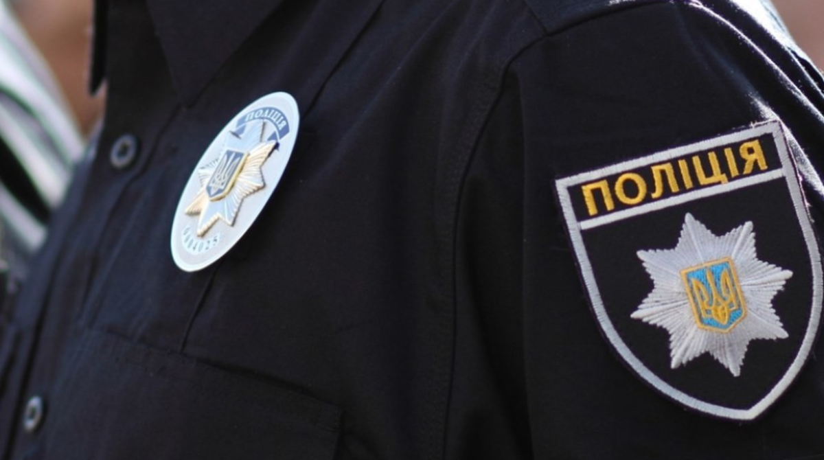 Поліція Закарпаття слідкуватиме за дотриманням карантинних обмежень перевізниками Поліція Закарпаття слідкуватиме за дотриманням карантинних обмежень перевізниками