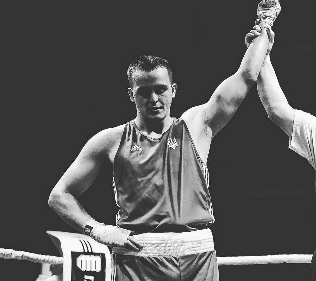 Мукачівець Роберт Мартон виграв перший бій на чемпіонаті світу з боксу