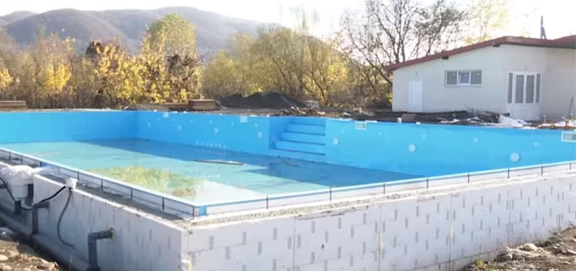 На Закарпатті будують новий аквапарк