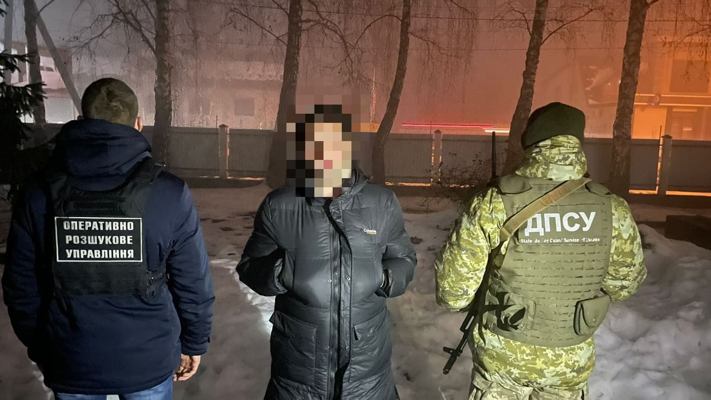 На околиці Солотвина затримали чоловіка: відомо, в чому його підозрюють На околиці Солотвина затримали чоловіка: відомо, в чому його підозрюють