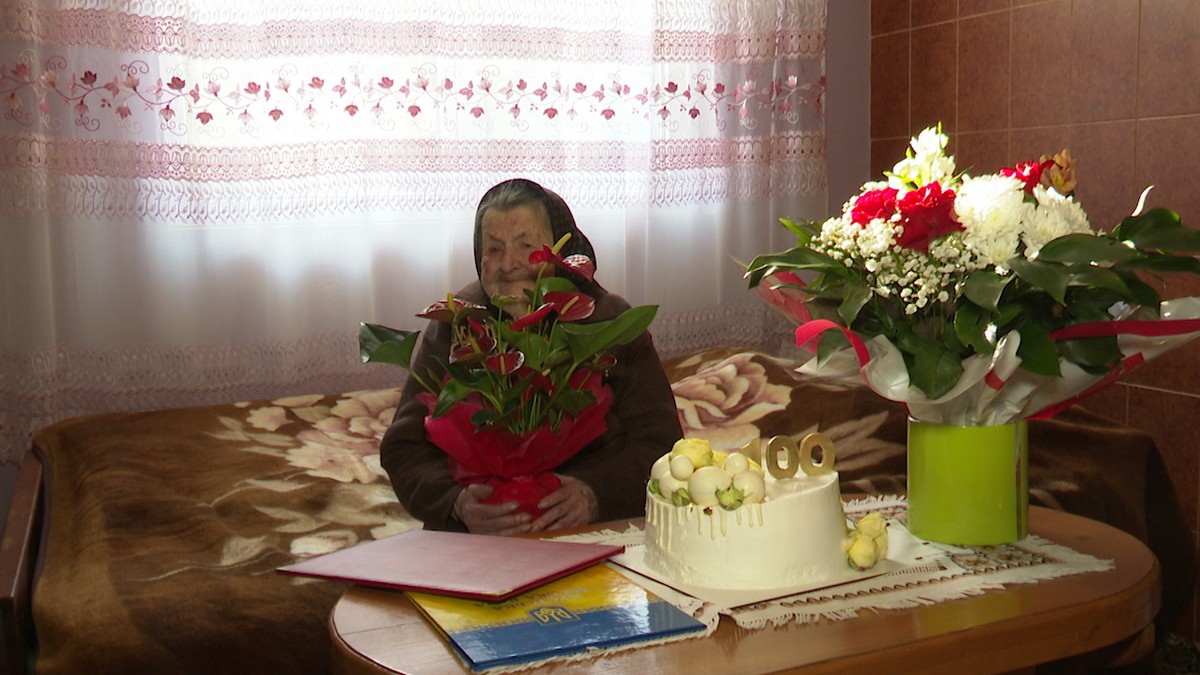 Закарпатка відсвяткувала 100 років життя Закарпатка відсвяткувала 100 років життя