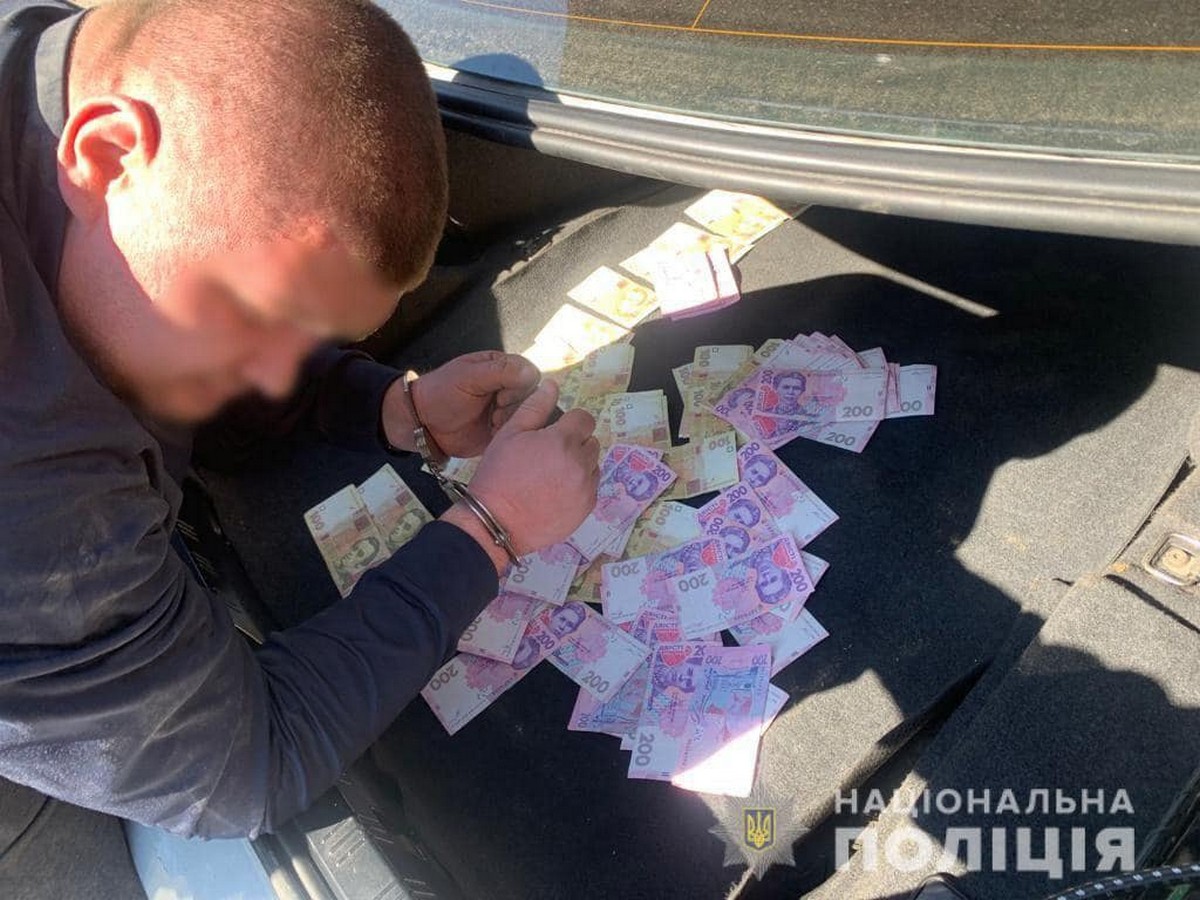 Хустянин прикидався активістом та вимагав гроші у підприємця Хустянин прикидався активістом та вимагав гроші у підприємця