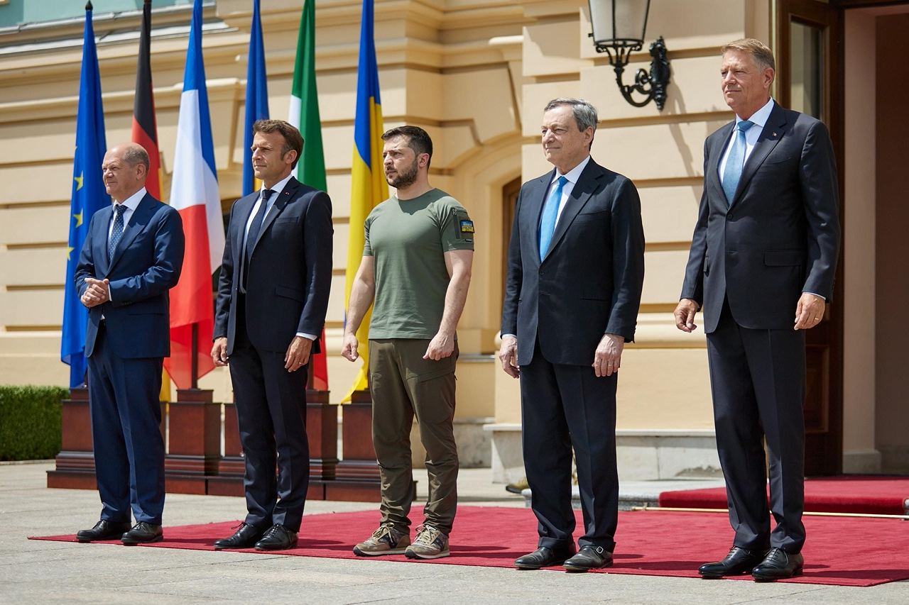 Зеленський проводить зустріч з лідерами Франції, Німеччини, Італії та Румунії
