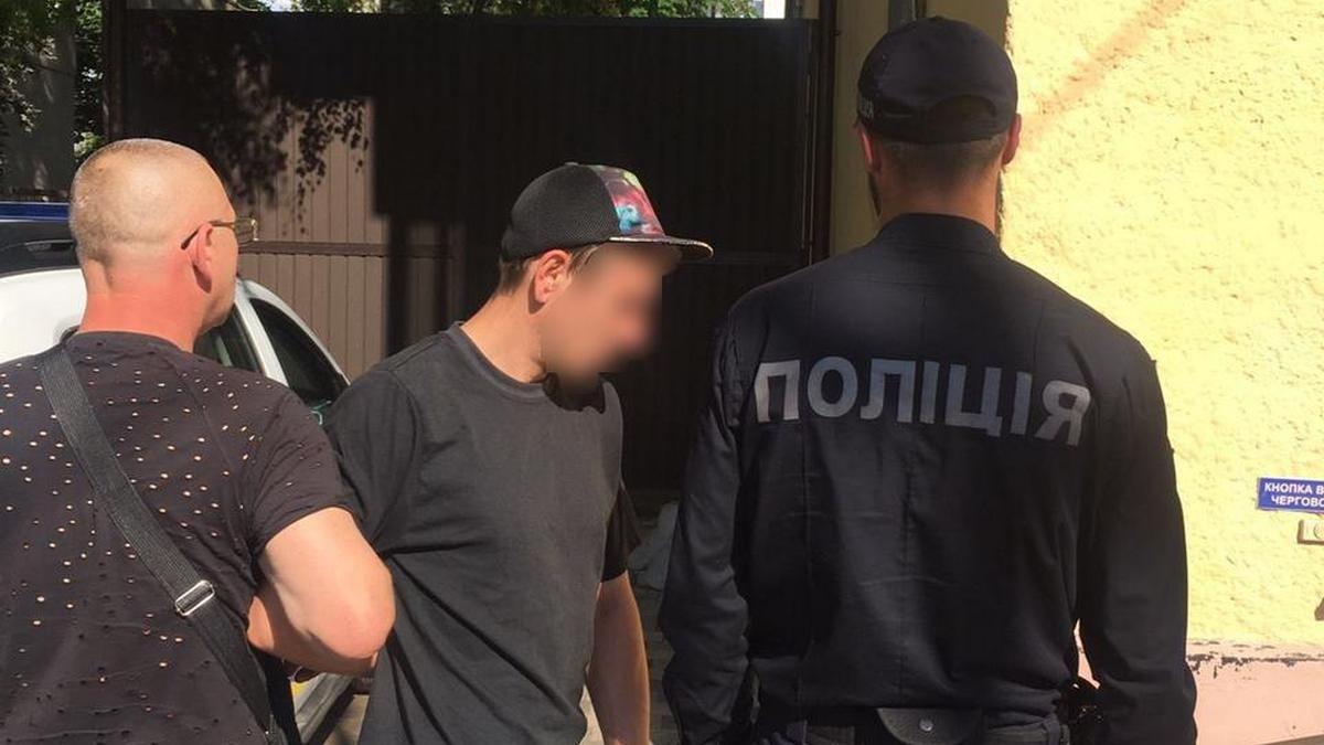 Поліція у Сваляві затримала хлопця після збуту метамфетаміну