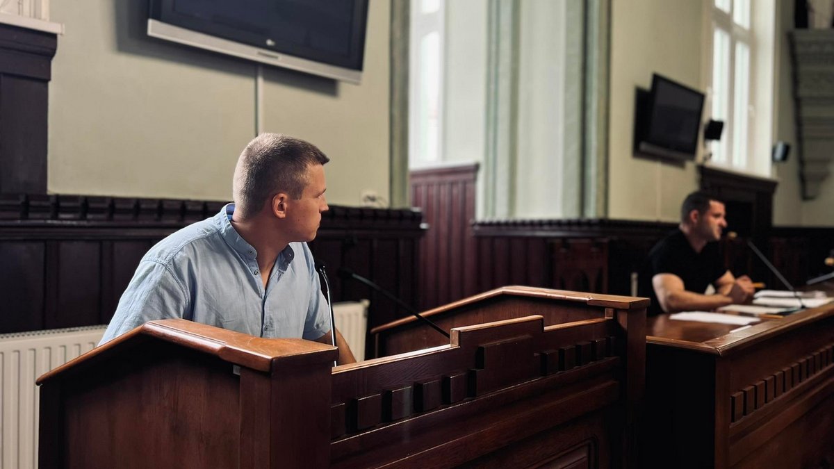 Керівник мукачівської лікарні розповів, яку зарплату отримують медики Керівник мукачівської лікарні розповів, яку зарплату отримують медики