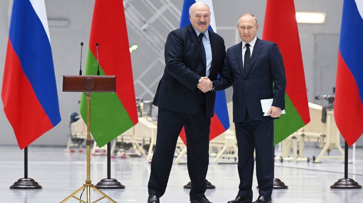 Лукашенко приїхав до путіна перед їхньою зустріччю в Білорусі