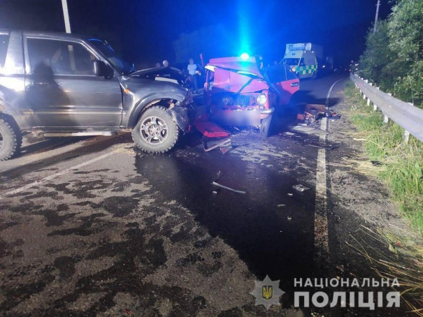 Смертельна аварія на Закарпатті: водій Mitsubishi Pajero втік