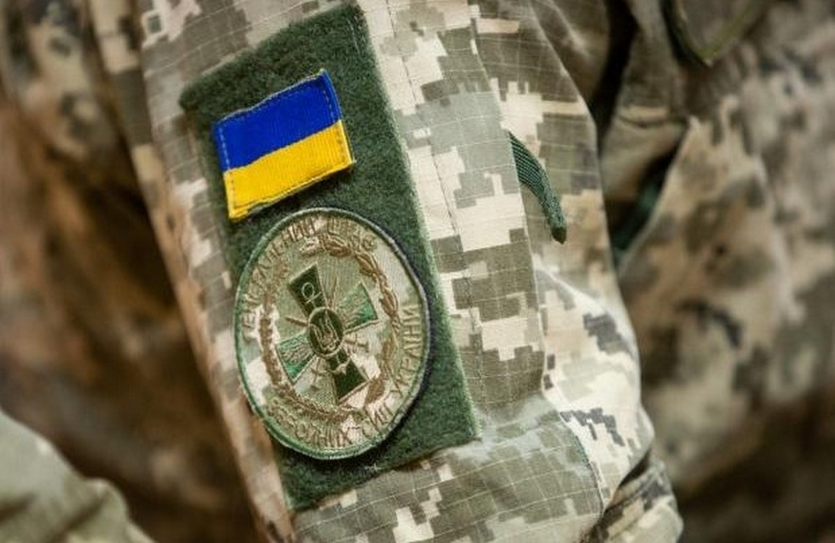 Закарпаття облетіло відео, як жінки завадили військовим вручати повістки у селі Закарпаття облетіло відео, як жінки завадили військовим вручати повістки у селі