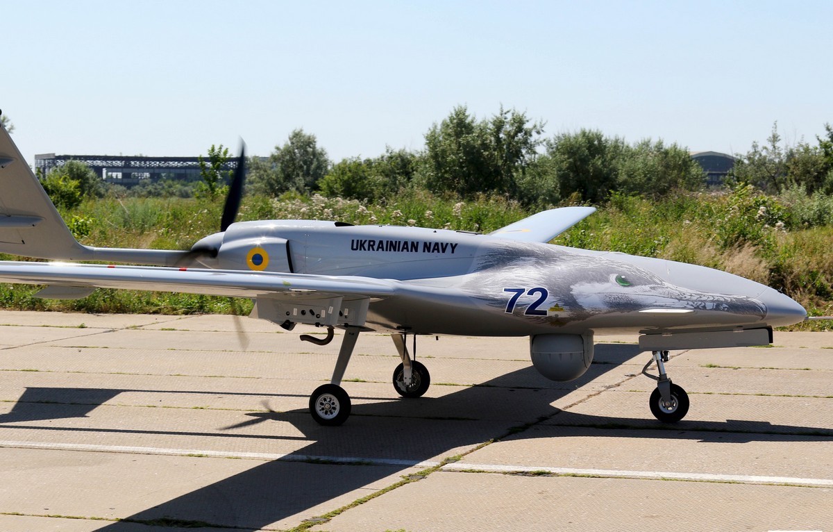 У сусідній країні зібрали повну суму на байрактар для України У сусідній країні зібрали повну суму на байрактар для України