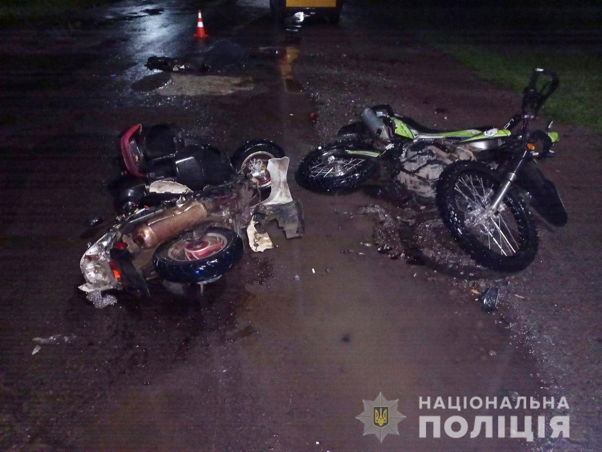 Смертельна ДТП на Тячівщині: зіткнулись мотоцикл та мопед