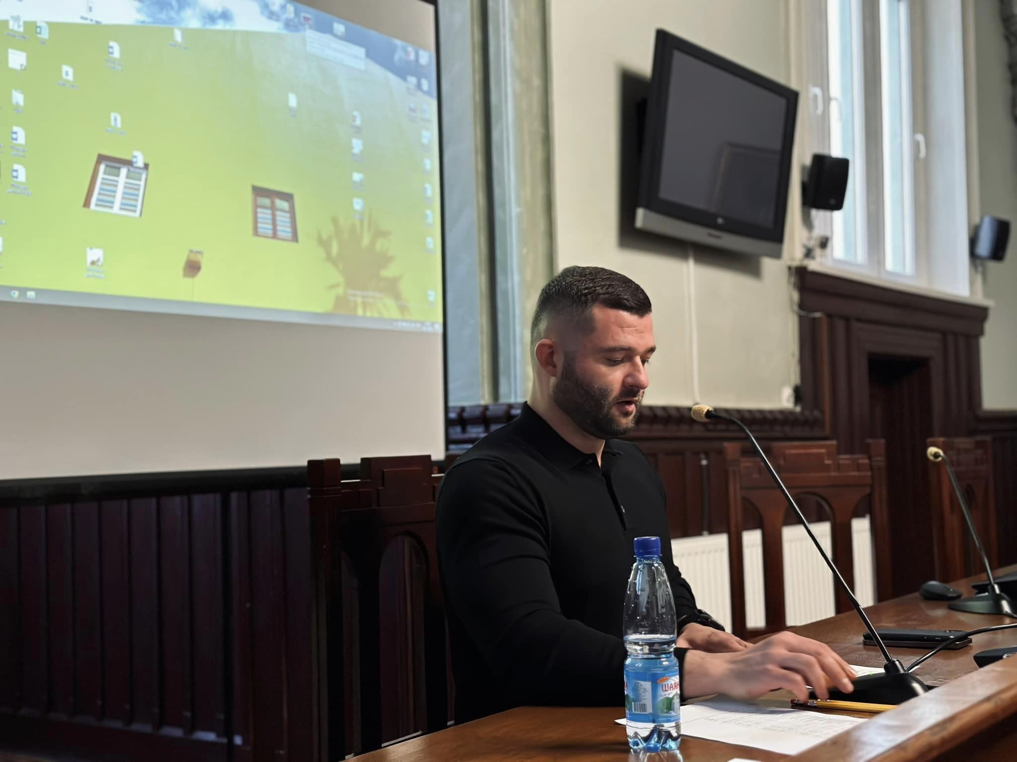 У Мукачеві заробітну плату працівникам дитсадків мають намір збільшити на третину У Мукачеві заробітну плату працівникам дитсадків мають намір збільшити на третину