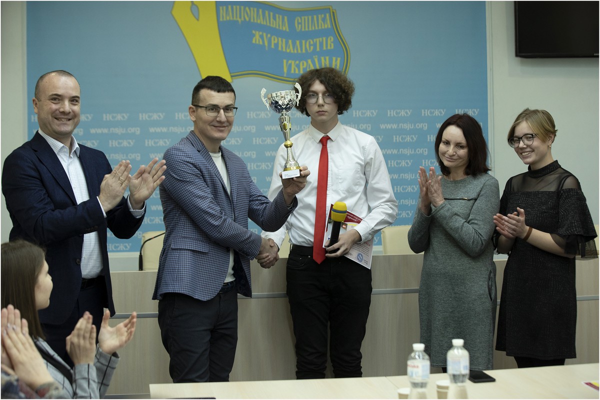 ФОТО: Ольга Сошенко Розкажіть світові про незламність українців: стартував ХІІІ всеукраїнський конкурс для старшокласників «Я – журналіст!»