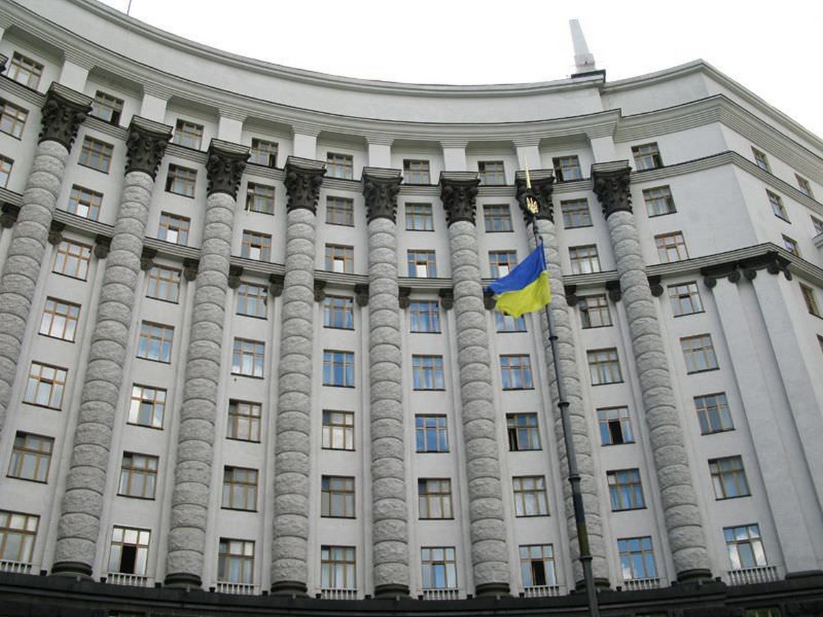 Кабмін погодив звільнення очільників п’яти областей України Кабмін погодив звільнення очільників п’яти областей України