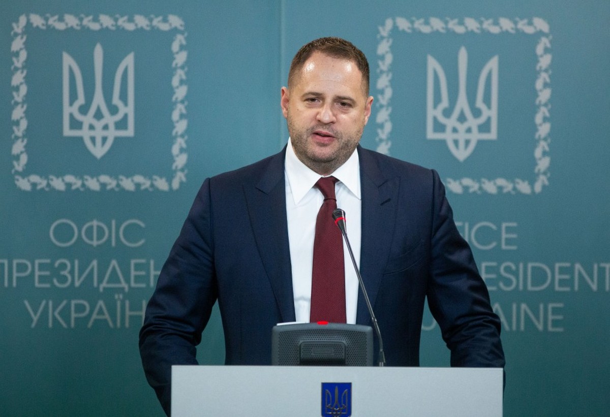 Закликають не ігнорувати повітряну тривогу: українців попереджають про небезпеку 24 лютого Закликають не ігнорувати повітряну тривогу: українців попереджають про небезпеку 24 лютого