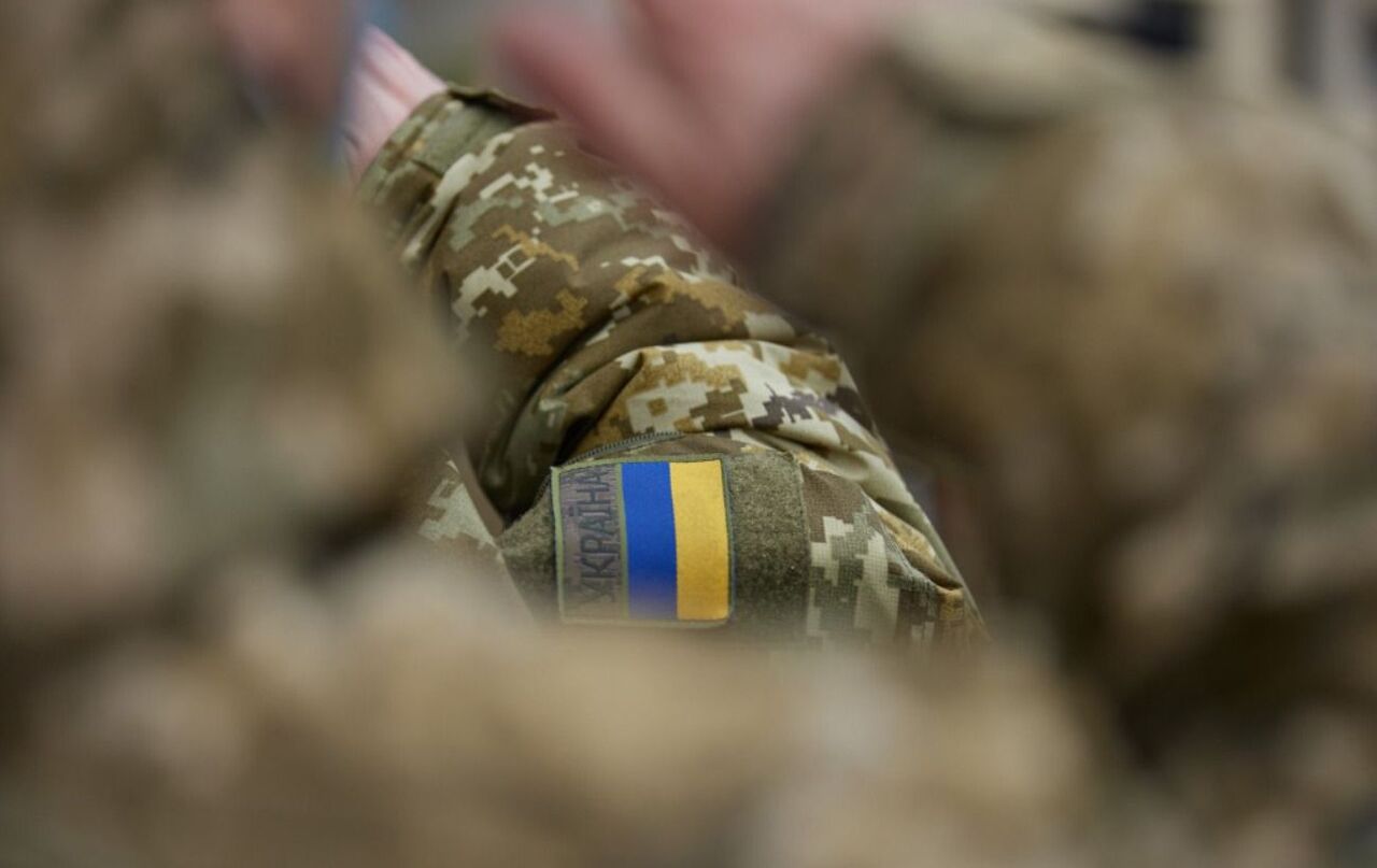 Українцям пояснили, чому повістки почали вручати ще активніше Українцям пояснили, чому повістки почали вручати ще активніше