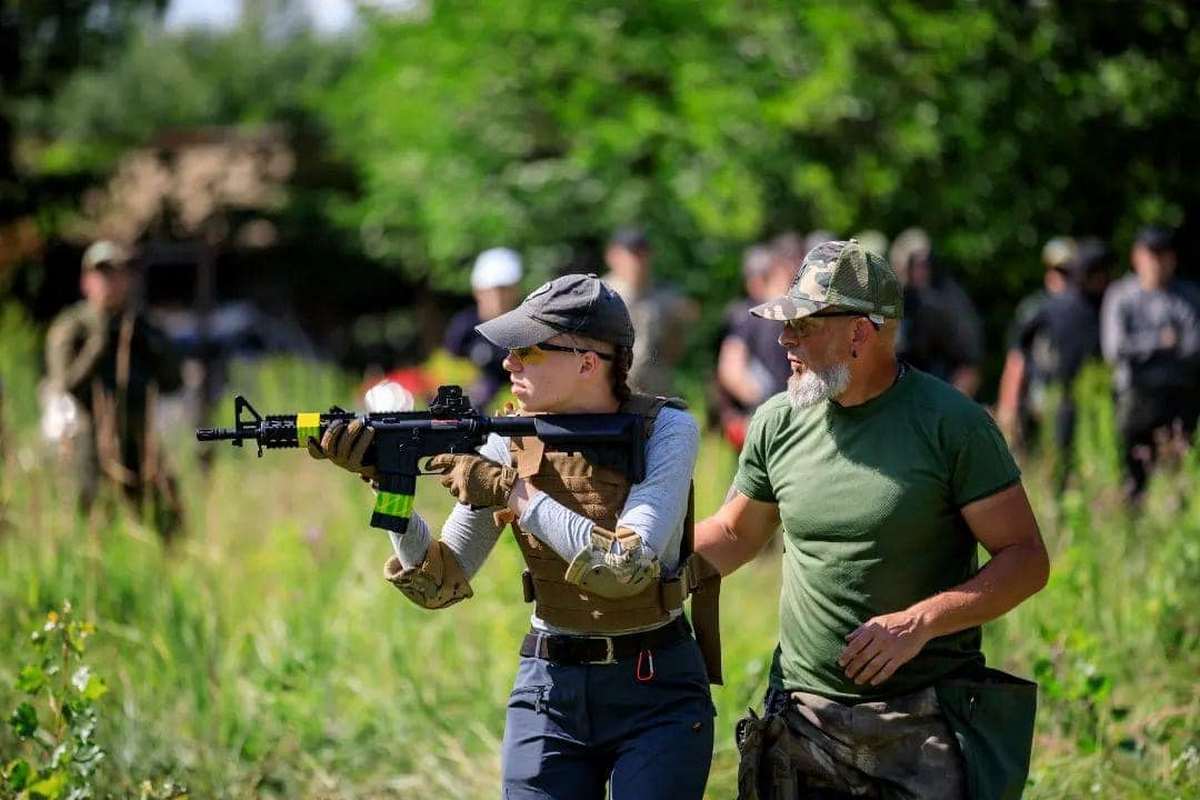 На Закарпатті створять перший в Україні Центр підготовки населення до національного спротиву На Закарпатті створять перший в Україні Центр підготовки населення до національного спротиву
