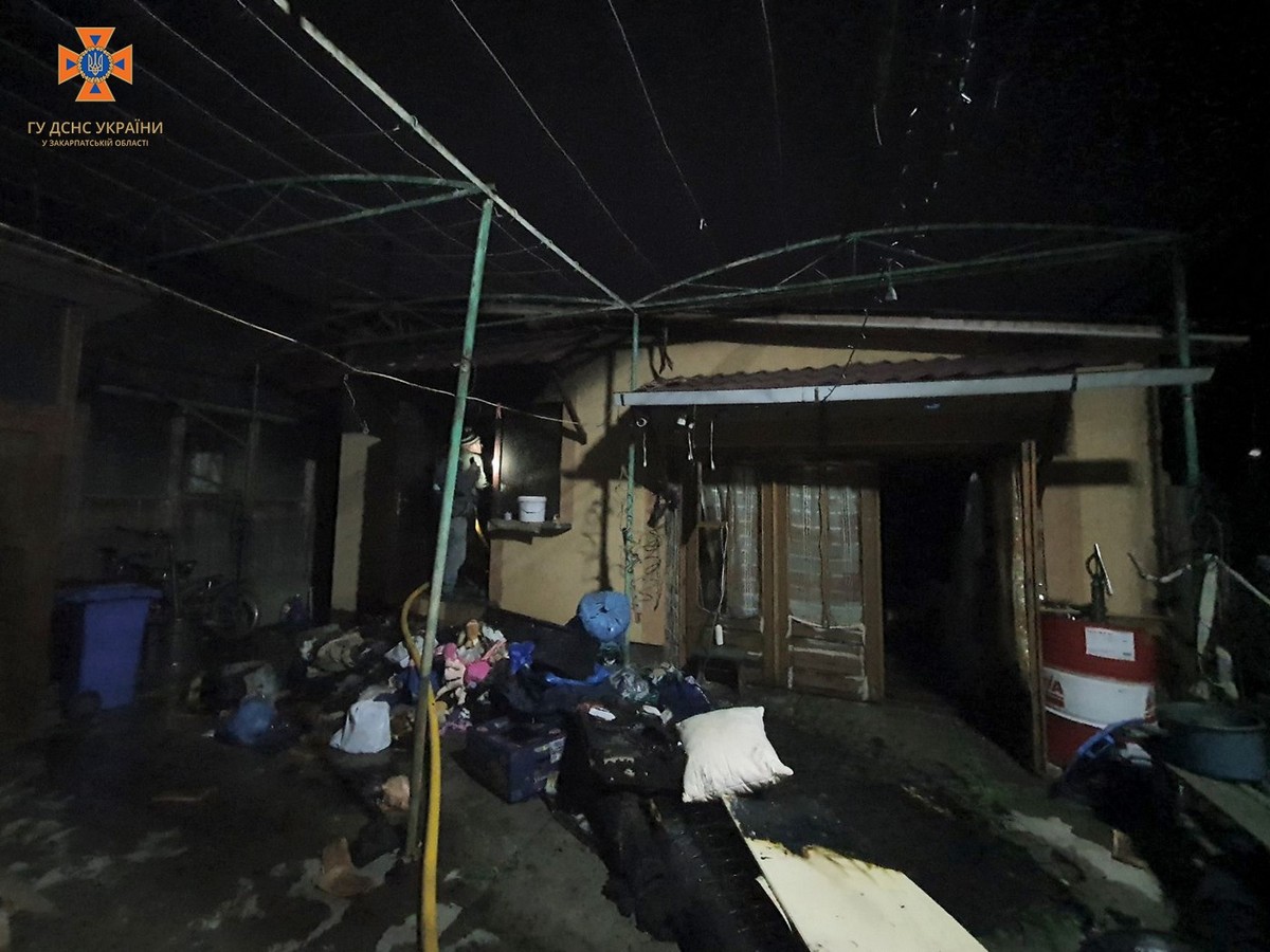 На Берегівщині спалахнула пожежа На Берегівщині спалахнула пожежа