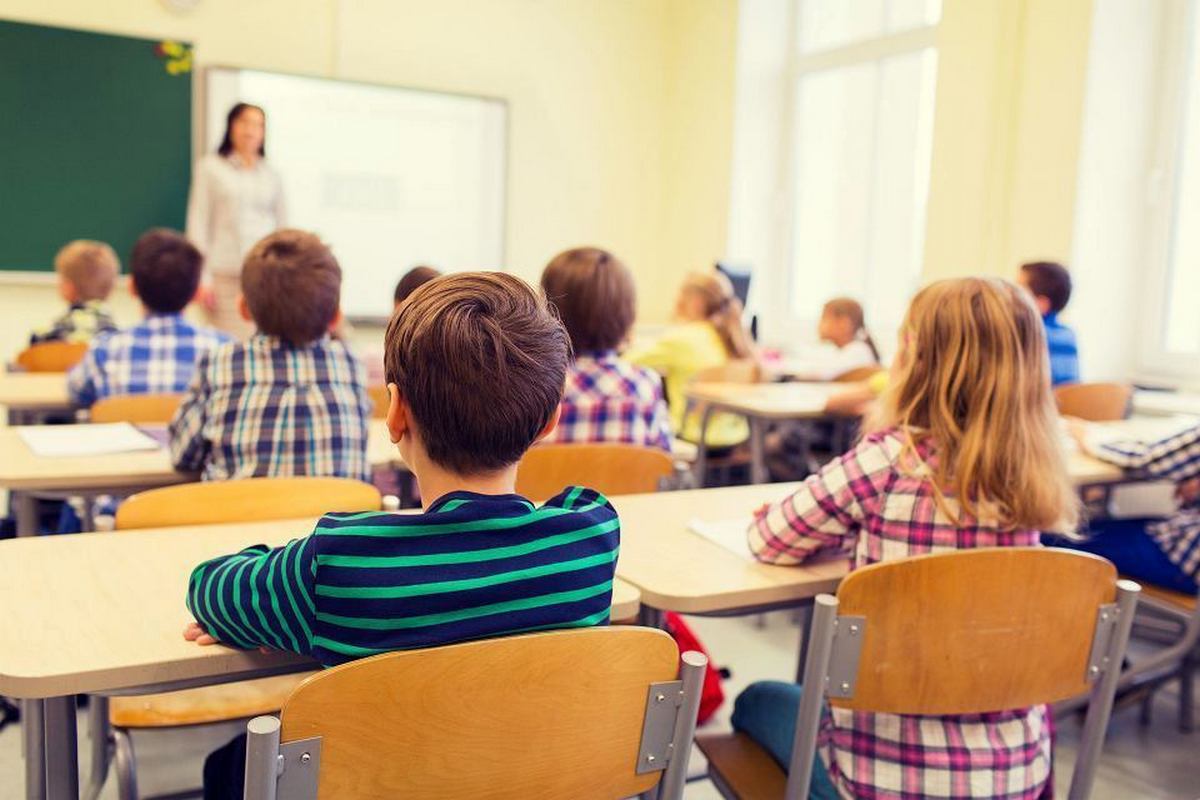 В Україні пропонують перейти на 12-річну систему шкільної освіти з 2024 року