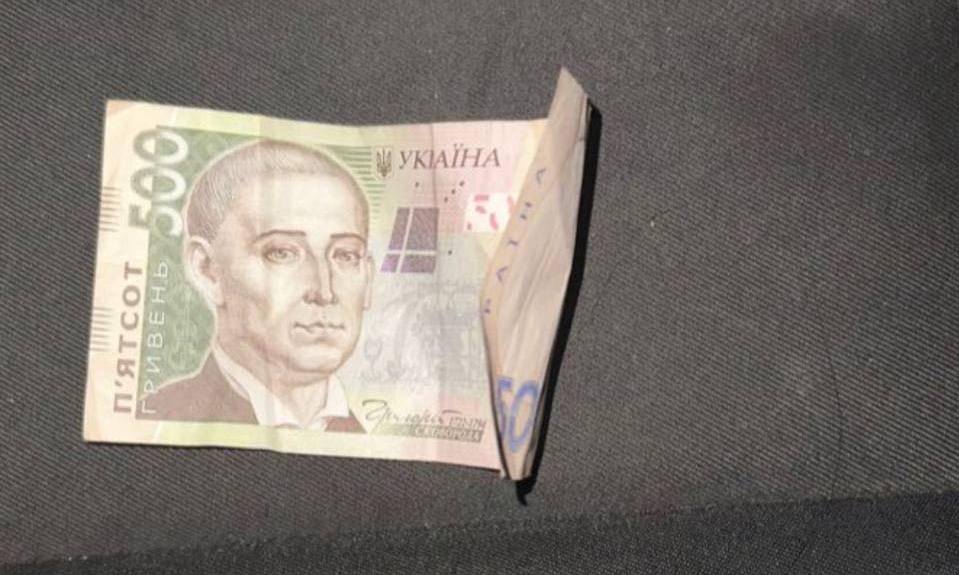 П’яний водій намагався "відкупитись" від поліцейських П’яний водій намагався "відкупитись" від поліцейських