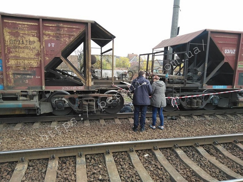 У Мукачеві потяг переїхав чоловіка із села Медведівці