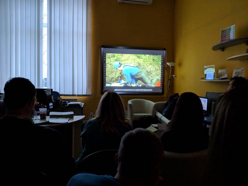 Перегляд документального фільму про ініціативу Pet Kupa Перегляд документального фільму про ініціативу Pet Kupa