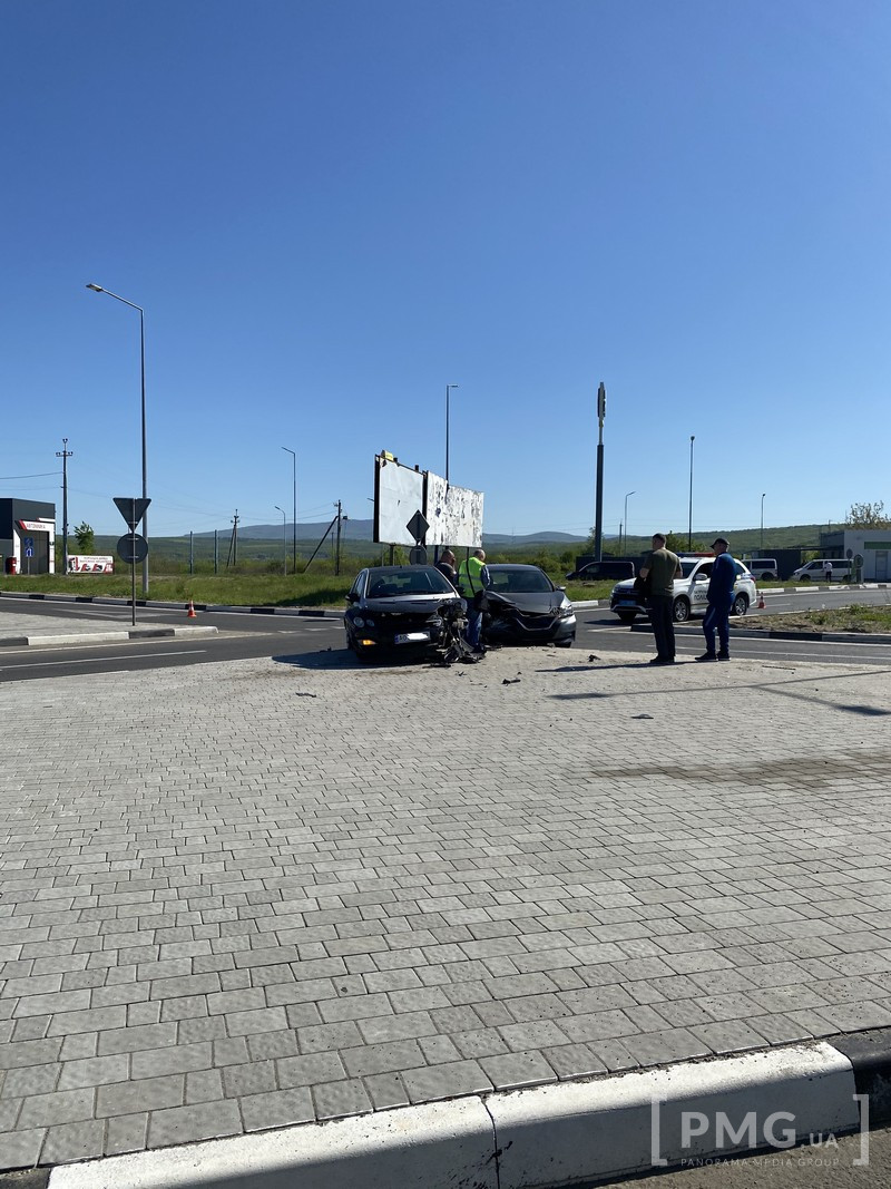 Аварія на в’їзді в Ужгород