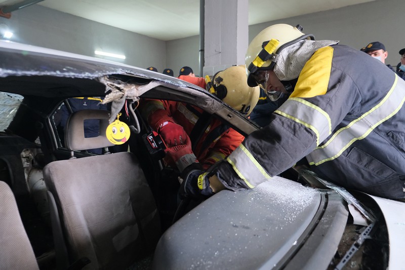 Рятувальники навчались надавати допомогу під час ліквідації наслідків ДТП