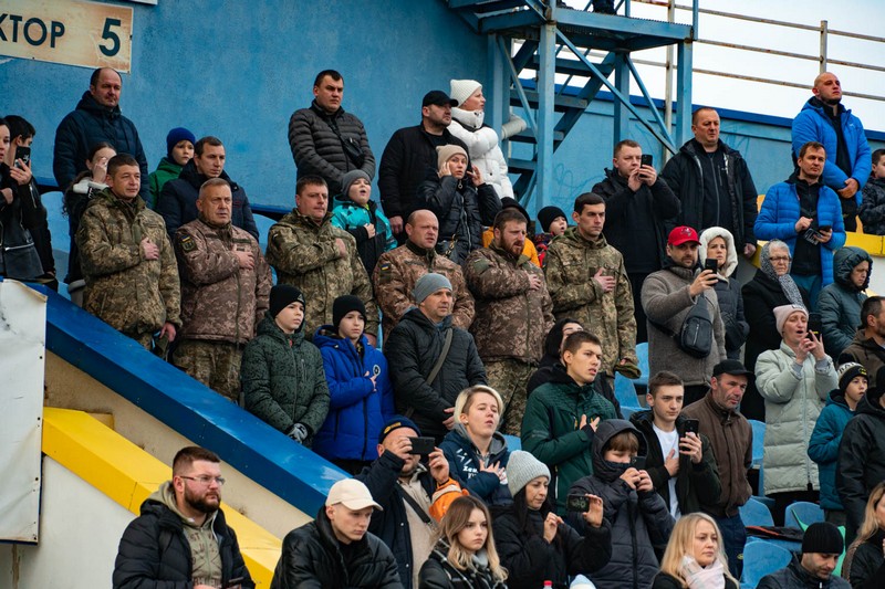 В Ужгороді зібрали мільйон на підтримку ЗСУ під час благодійного матчу